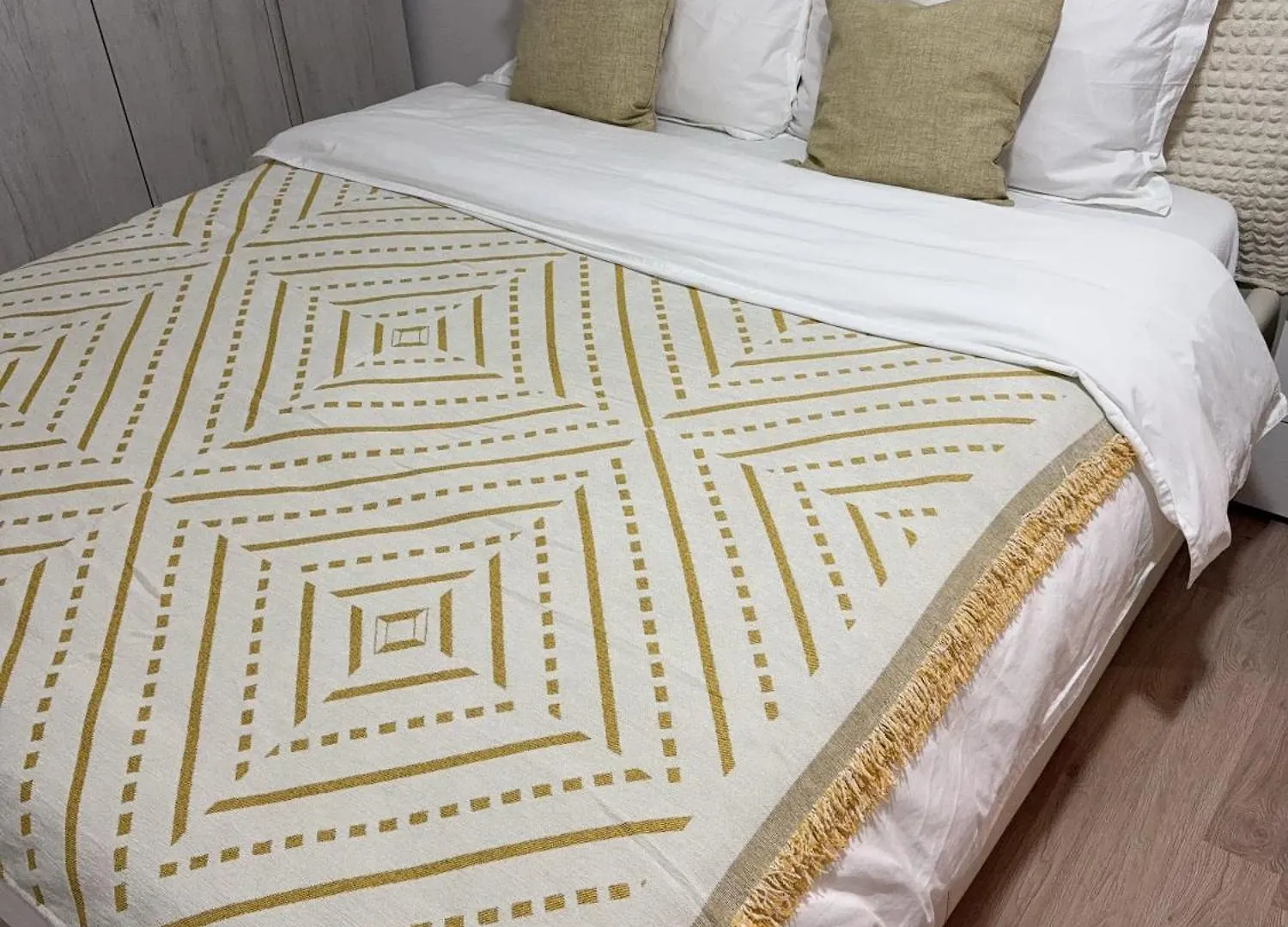 Spacious 3Br Flat Bignami Appartement Milaan