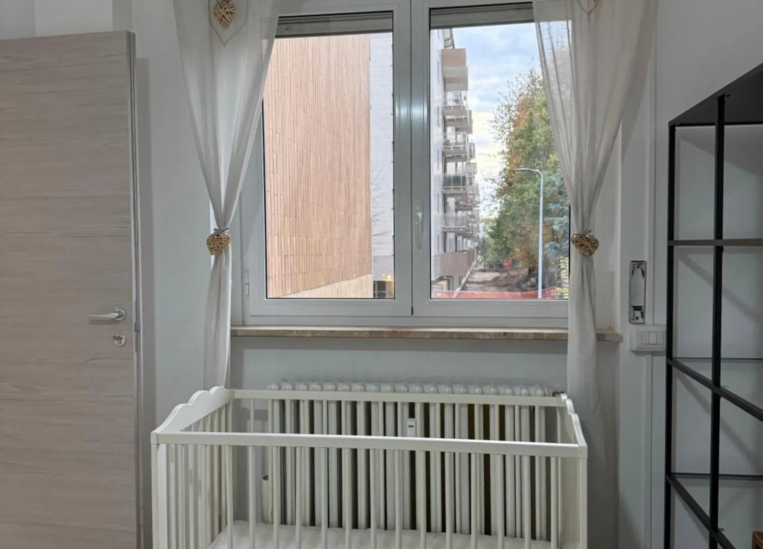 Spacious 3Br Flat Bignami Appartement Milaan Italië