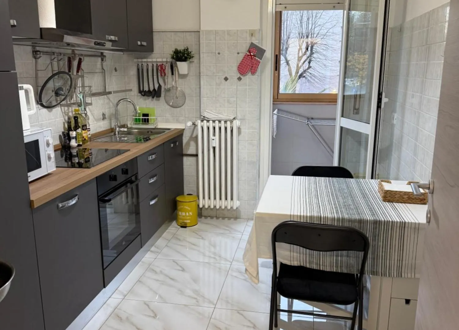 Spacious 3Br Flat Bignami Appartement Milaan Italië